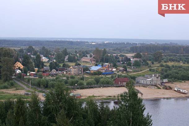 В Сыктывкаре возобновил работу понтонный мост в Заречье