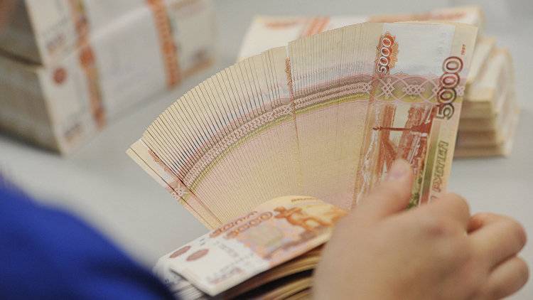 "Письма счастья": предприятия Крыма задолжали миллиард рублей по ОМС и пенсиям