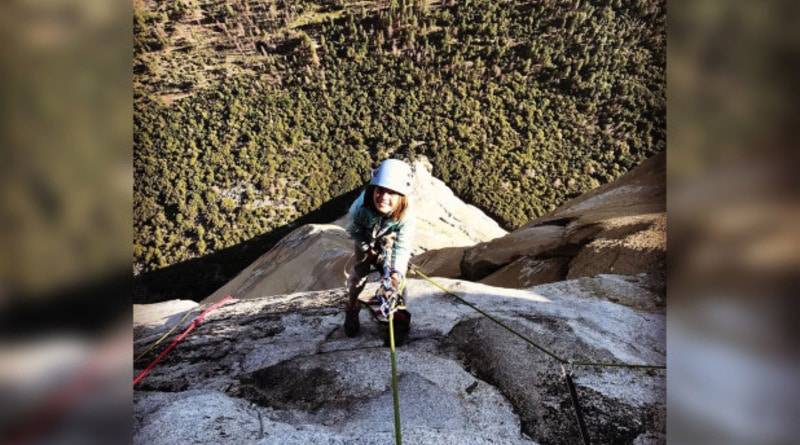 10-летняя девочка стала самой молодой альпинисткой, покорившей смертельно опасный 3000-футовый монолит в Йосемити