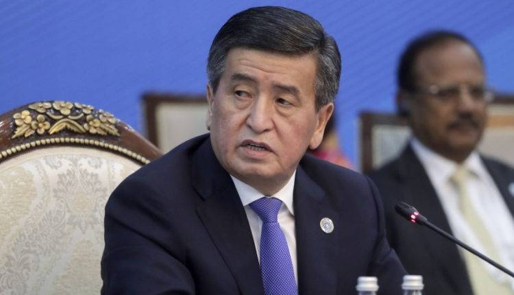 Кыргызстан выступил за расчет в нацвалютах и создание банка в рамках ШОС