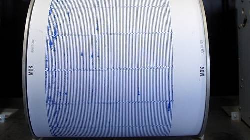 Два сильных землетрясния за час в Китае