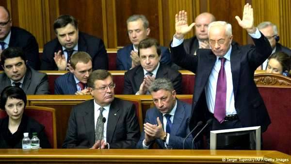 Правительство «зомби». Почему в Кабмине Азарова никто не подал в отставку