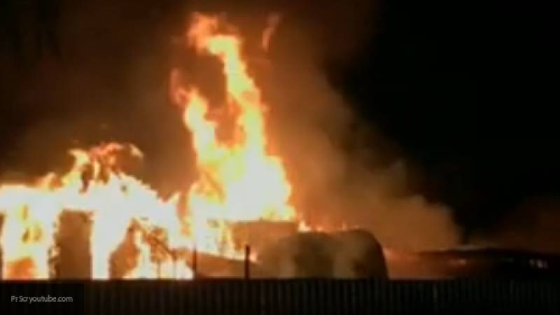 Жители Подмосковья спасли из горящего дома трех человек