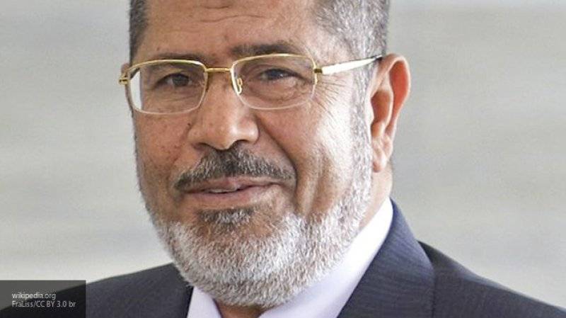 Экс-президент Египта Мурси скончался от сердечного приступа, сообщили СМИ