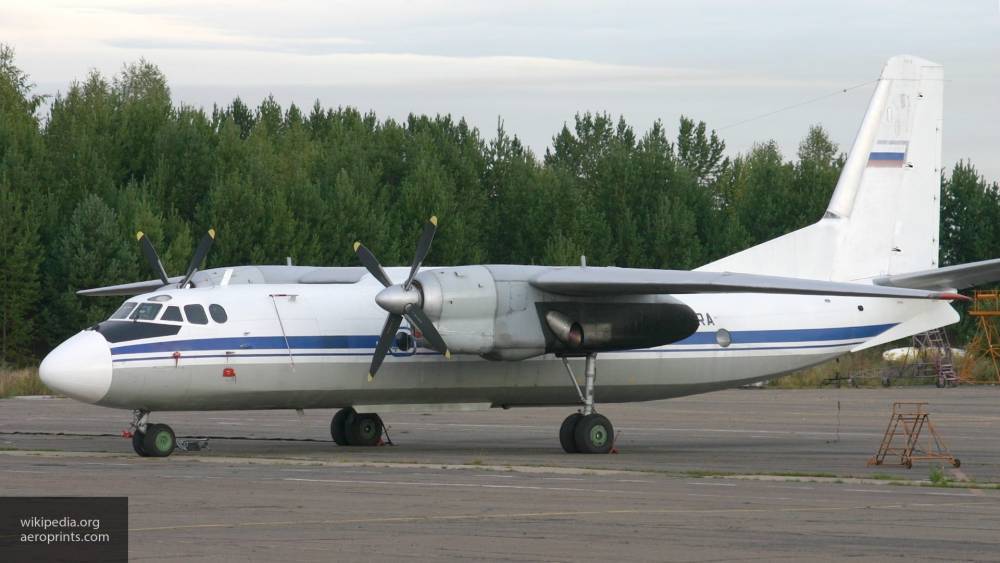 Ан-24 выкатился за пределы ВВП, пострадавших нет