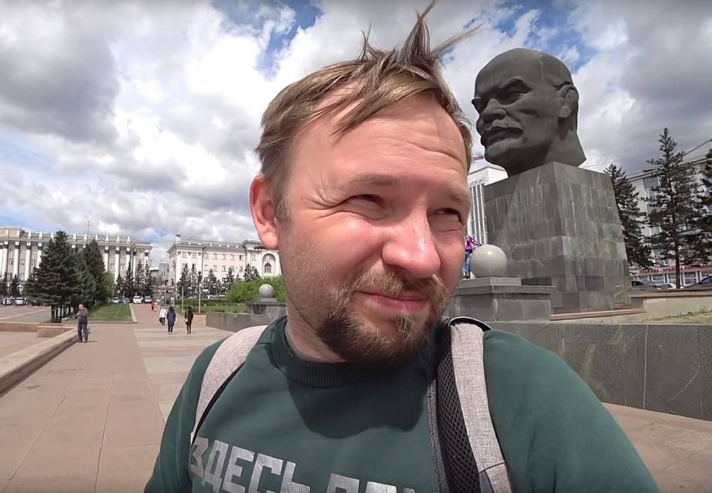 Московский блогер «увидел» в Улан-Удэ Путина на месте Ленина