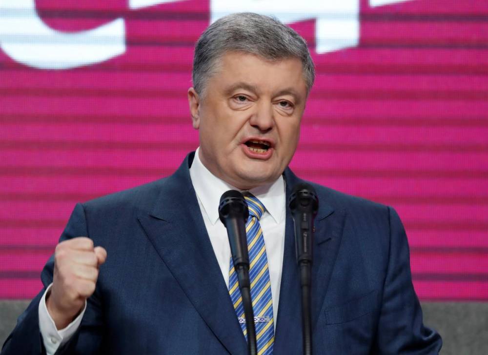 Порошенко не будет критиковать Зеленского: сторонники бывшего президента хотят, чтобы он помогал нынешнему гаранту