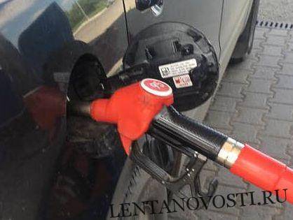 ФАС и Минэнерго начали проверку взлетевших цен на бензин