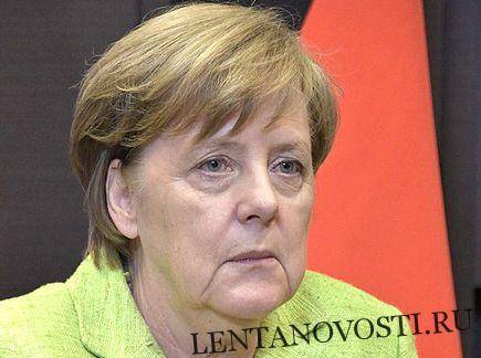Меркель заявила о сохранении антироссийских санкций до передачи Крыма Украине
