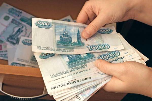 В Уфе две женщины похитили у клиентов 315 млн рублей