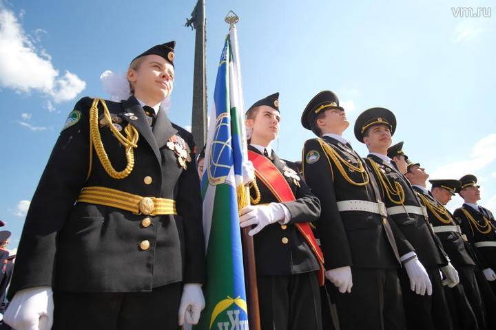 Сертификаты о сдаче предпрофессионального экзамена в Москве получат около тысячи кадет