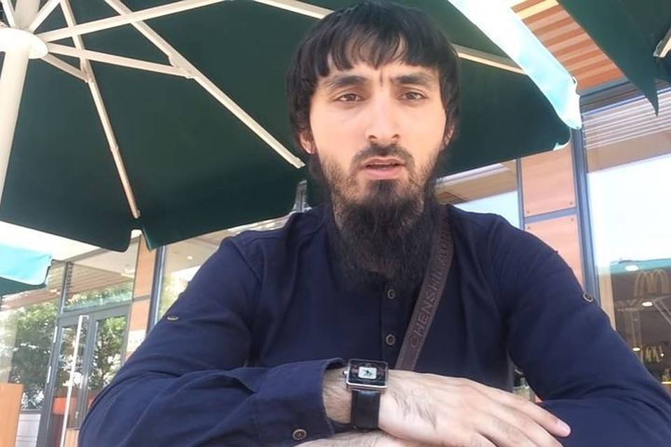 Польша депортирует в Россию чеченского блогера, бежавшего из-за конфликта с родственником Кадырова