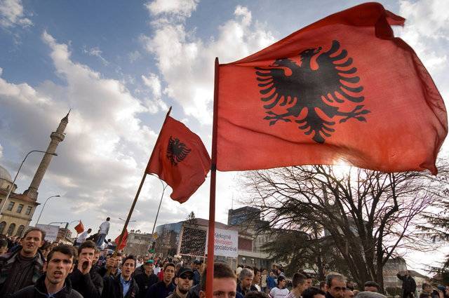 Албанцы провоцируют, чтобы добиться капитуляции Сербии в Косово | Политнавигатор