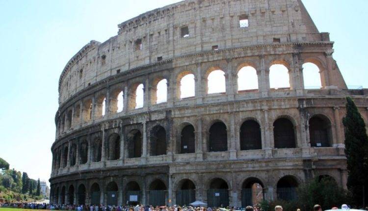 Колизей, паста, отель и перелет: цена культурных выходных в Риме