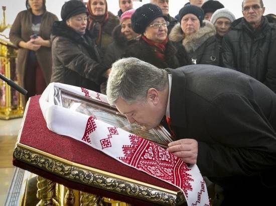 Против экс-президента Украины Порошенко возбудили пятое уголовное дело