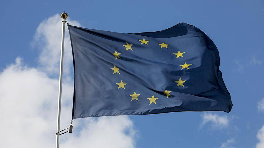 ЕС отложил вопрос о начале переговоров по присоединению Албании и РСМ