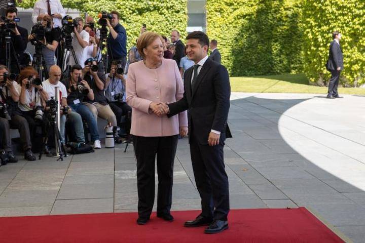Ляшко осудил Зеленского за неоказание помощи Меркель