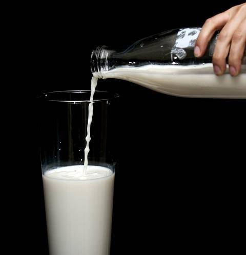 Ученые обнаружили новые патогены в продуктах из коровьего молока и мяса
