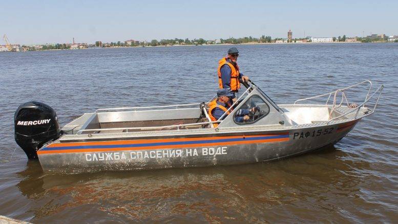 В Астрахани нашли тело неизвестного мужчины