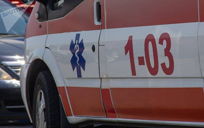Лобовое столкновение машин в Армении: четыре человека попали в больницу