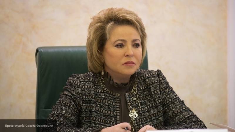Матвиенко выступила за принятие закона о социальном предпринимательстве