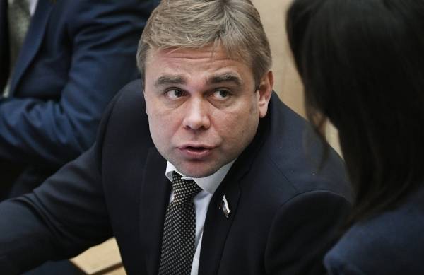 Максим Сураев раскритиковал идею готовить космонавтов в Чечне