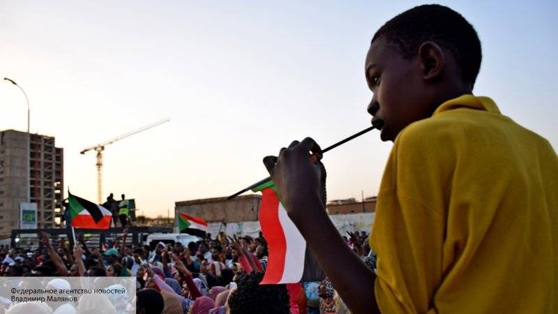 Запад настраивает жителей Судана против СБР и провоцирует новые беспорядки