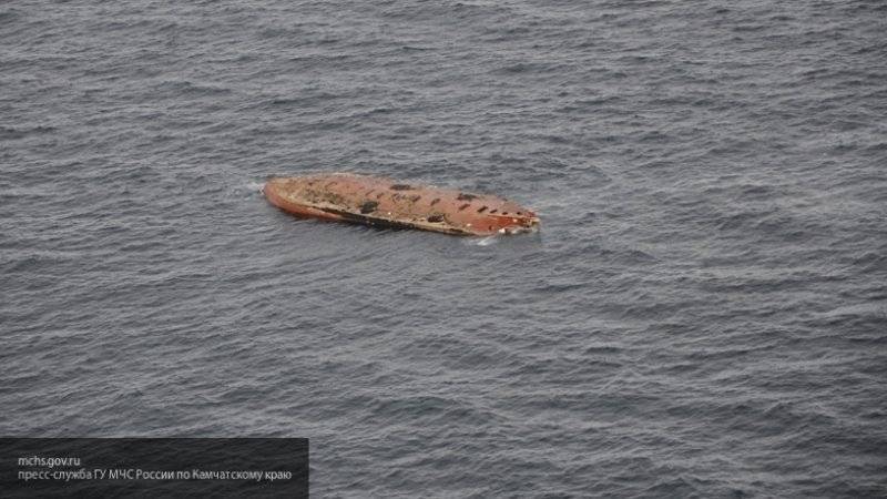 Не менее 19 человек погибли при кораблекрушении в Индонезии