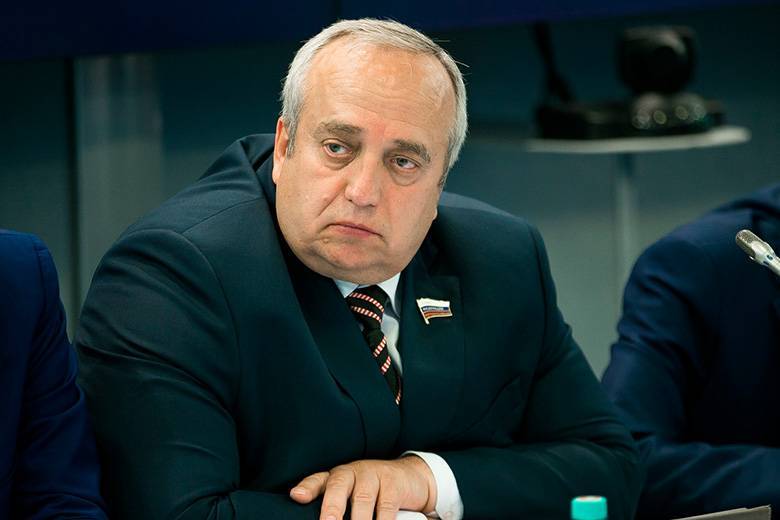Клинцевич: обстрелы будут продолжаться, пока конфликт на Донбассе не будет решен политическим путем