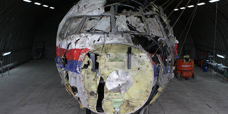 Следствие назвало четырех человек, подозреваемых в причастности к катастрофе MH17