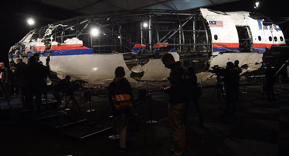 Политолог уверен, что за обвинением представителей ДНР в крушении Boeing стоят британский спецслужбы