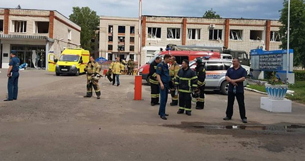 В Дзержинске эвакуировали сотрудников завода "Кристалл"