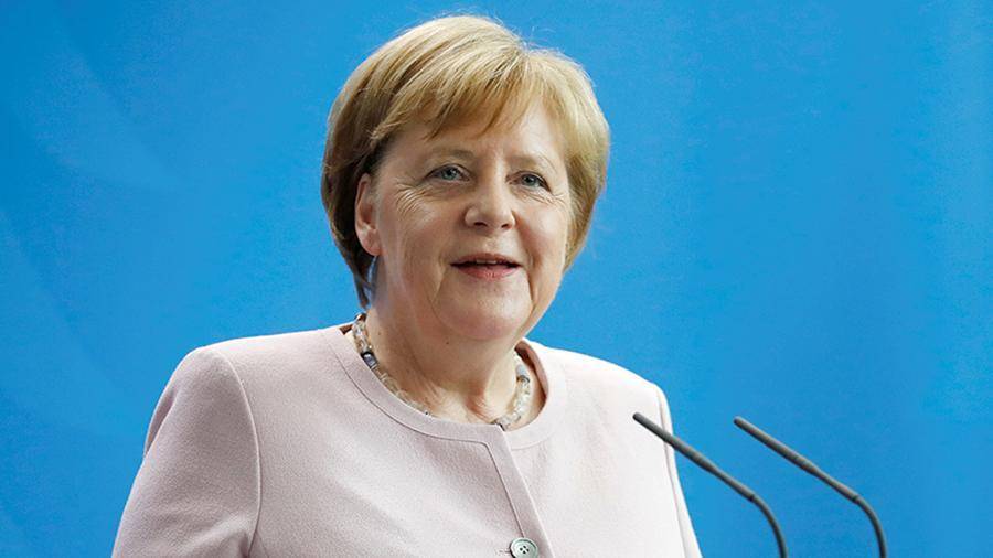 В немецком правительстве сообщили о прекрасном самочувствии Меркель