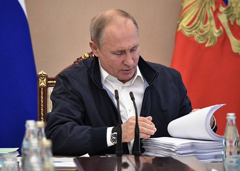 Как Путин готовится к "прямой линии"