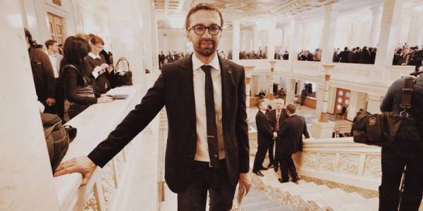 Сергей Лещенко: Депутаты в парламенте реально обмениваются женами