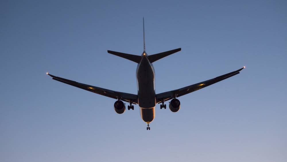 "Они выпустили заминированный самолет": Эксперт объяснил, зачем Голландия путает следы в трагедии MH17