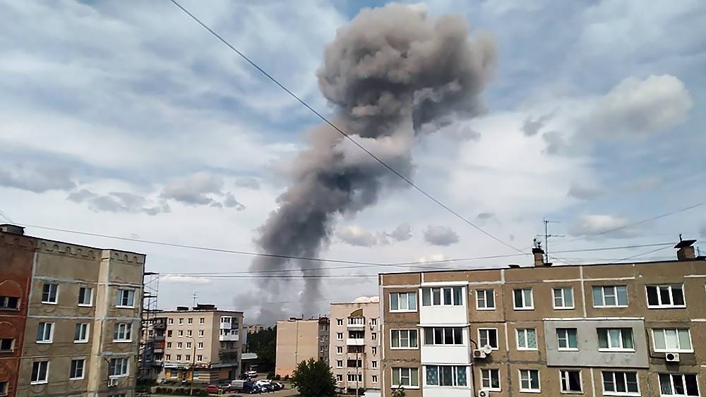 Растет число пострадавших от мощных взрывов в Дзержинске