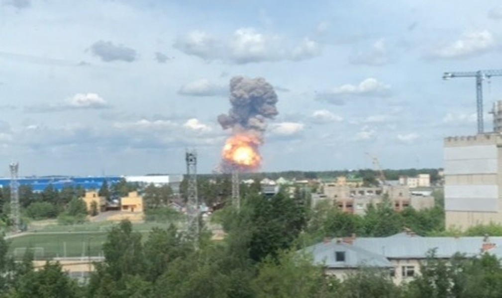 Последствия взрывов в Дзержинске затронули 70 детских садов и 31 школу