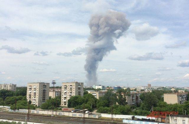 Число пострадавших после взрывов на заводе в Дзержинске достигло 89 человек