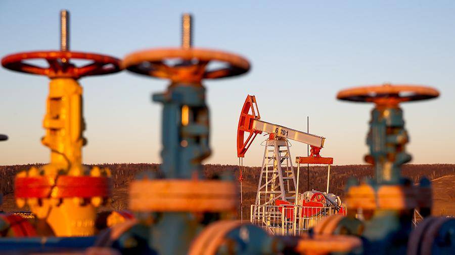 В России выросла среднесуточная добыча нефти
