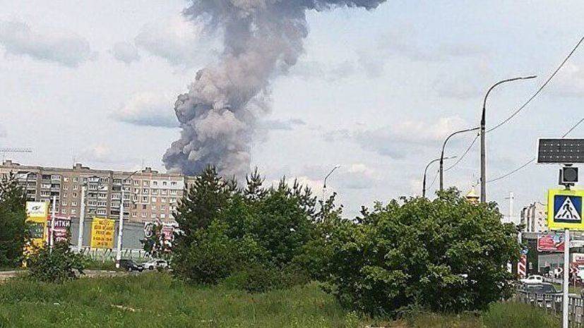 Жители Дзержинска вышли на субботник после взрыва на территории «Кристалла»