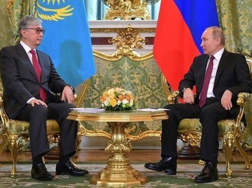Президент Казахстана рассказал о своей первой встрече с Путиным