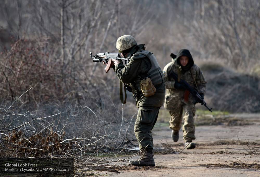 Командир ВСУ в состоянии алкогольного опьянения расстрелял солдат в Донбассе