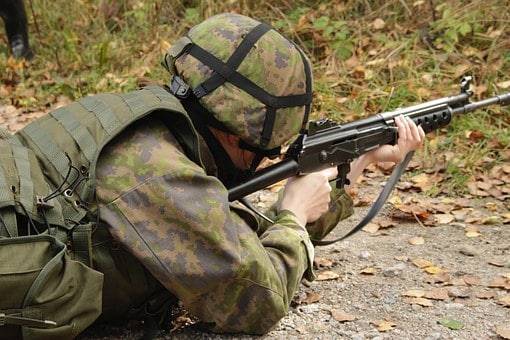 Пьяный украинский командир расстрелял своих солдат в Донбассе