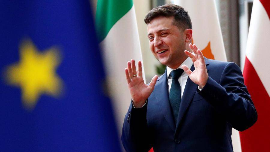 Украинский политик назвал провальной поездку Зеленского в Европу
