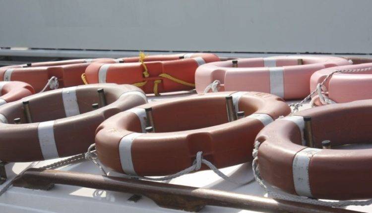 Крушение катера у берегов Индонезии: 17 погибших