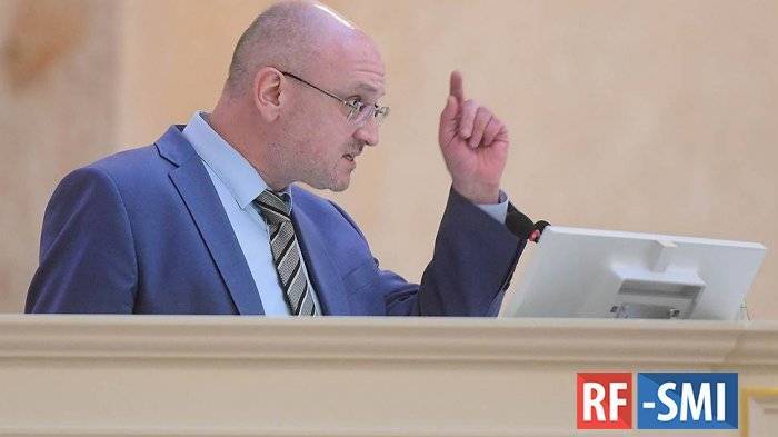 Скандальный депутат Резник оказал медвежью услугу Албину, Соболь и прочей либеральной шантрапе