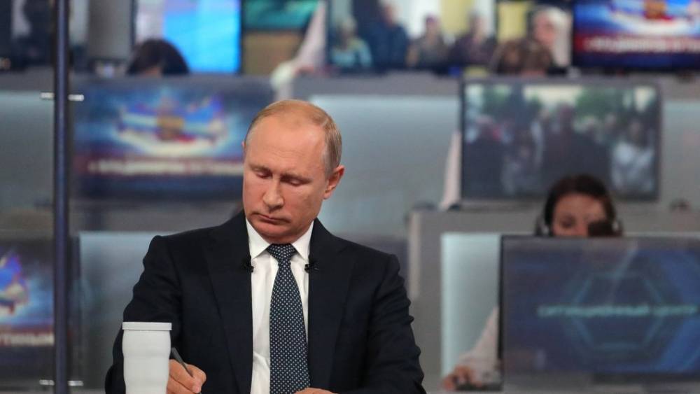 Владимир Путин попросил зрителей у экранов не обижаться на него