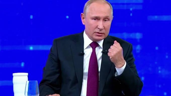Владимир Путин рассказал, когда россиянам станет легче жить