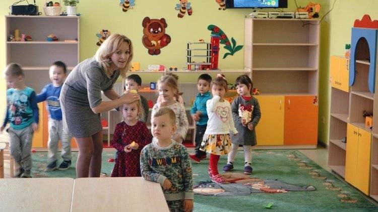 Правительство выделит четыре миллиарда рублей на создание ясельных мест в детсадах